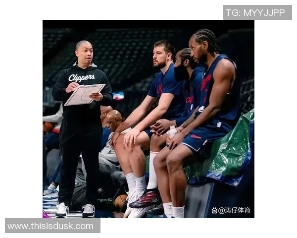 科林斯加盟快船鲍威尔转会热火三方交易引发联盟震动